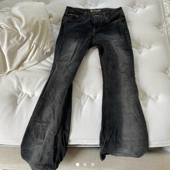 Coal Levi jeans - Picture 1 of 3